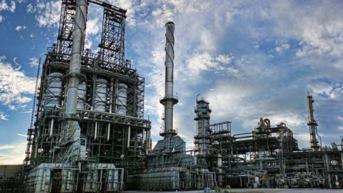 Refinería e Infraestructura
